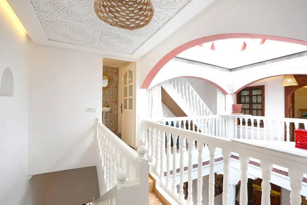 Riad El Khir En Centre Ville Rooftop Et Bassin マラケシュ 0*,